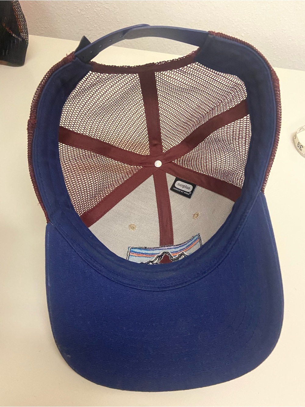 Patagonia Fitz Roy Horizons Oar Tan Blue Burgundy Mesh Trucker Snapback Hat EUC - Picture 4 of 4